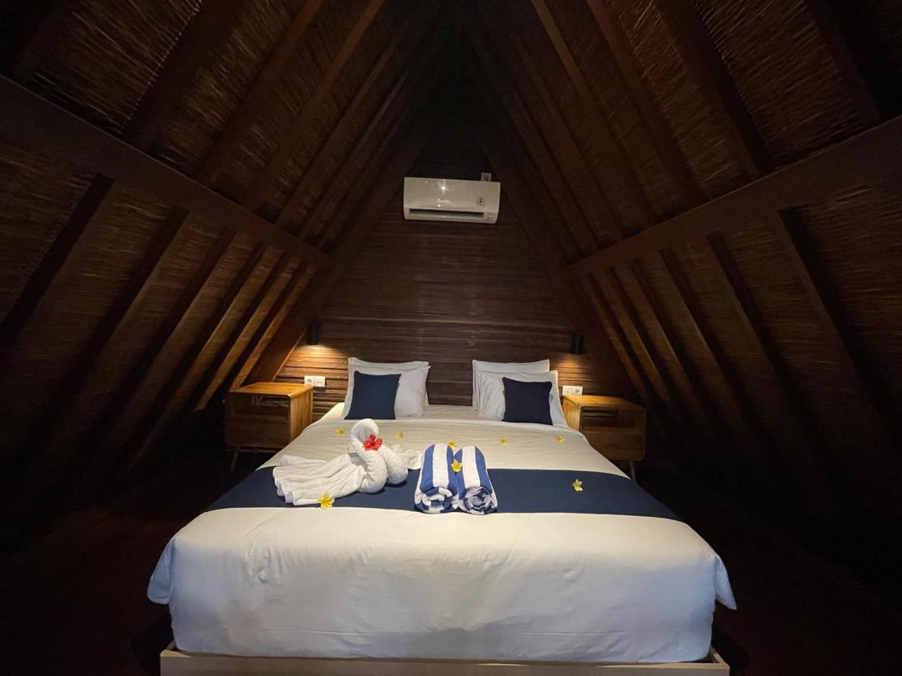 Louto Dmell Guesthouse Sanur Exterior foto